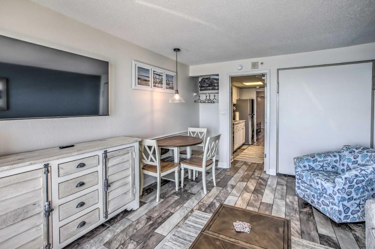 Airy Oceanfront Myrtle Beach Condo With Balcony 外观 照片